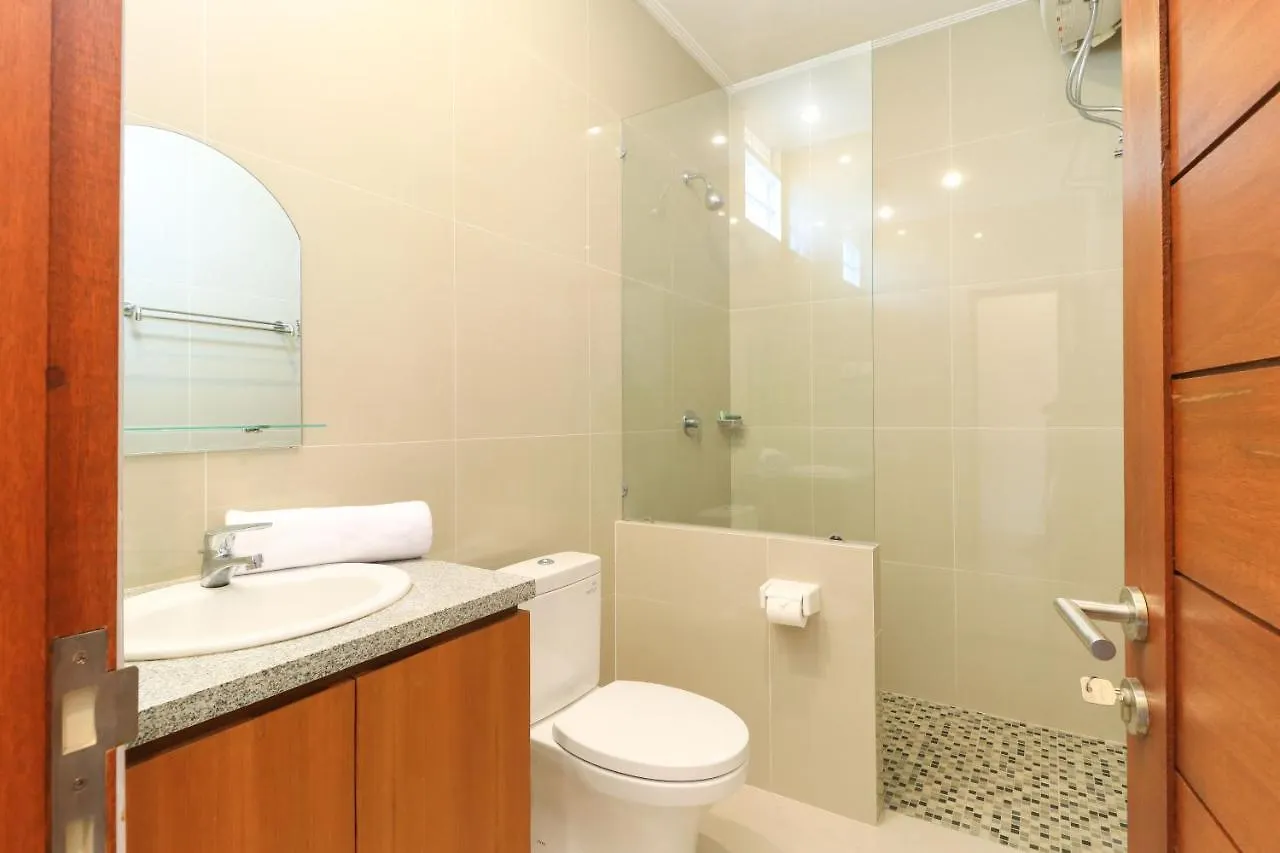 Manu Guest House 2 Canggu